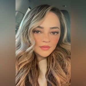 Meet your Posher, Pricila